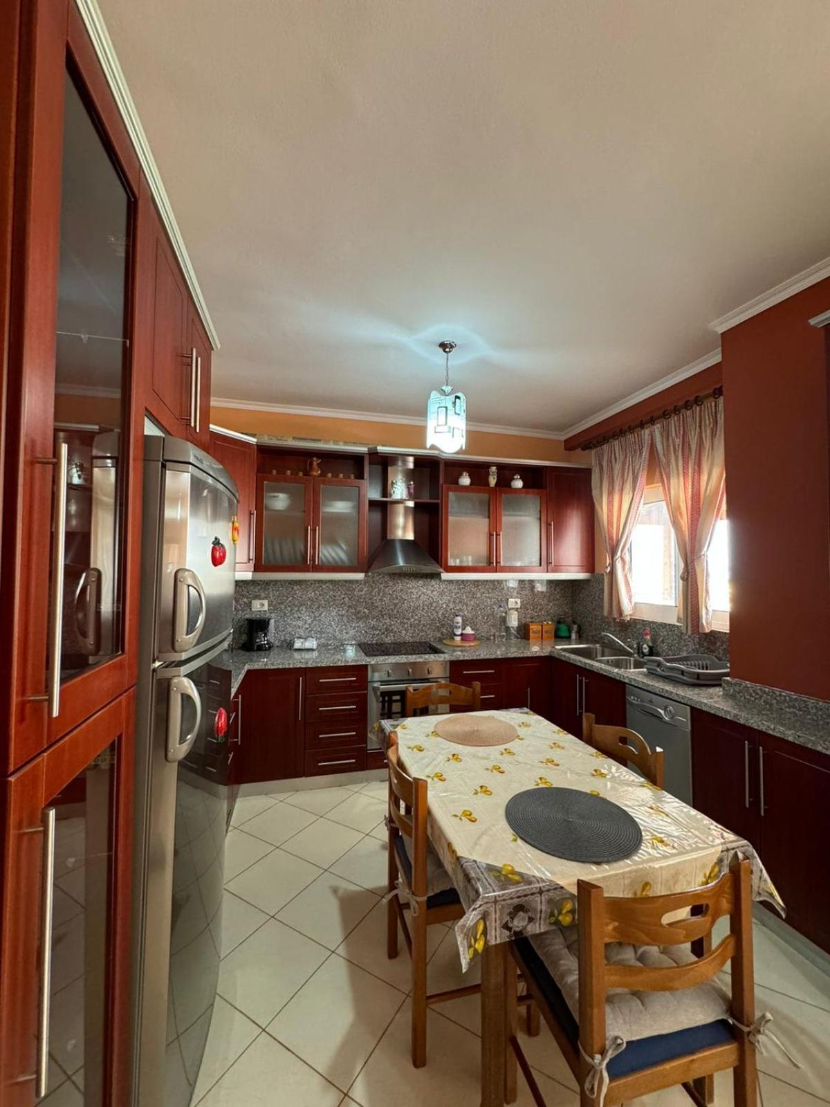 Seaview Penthouse In - Near The *